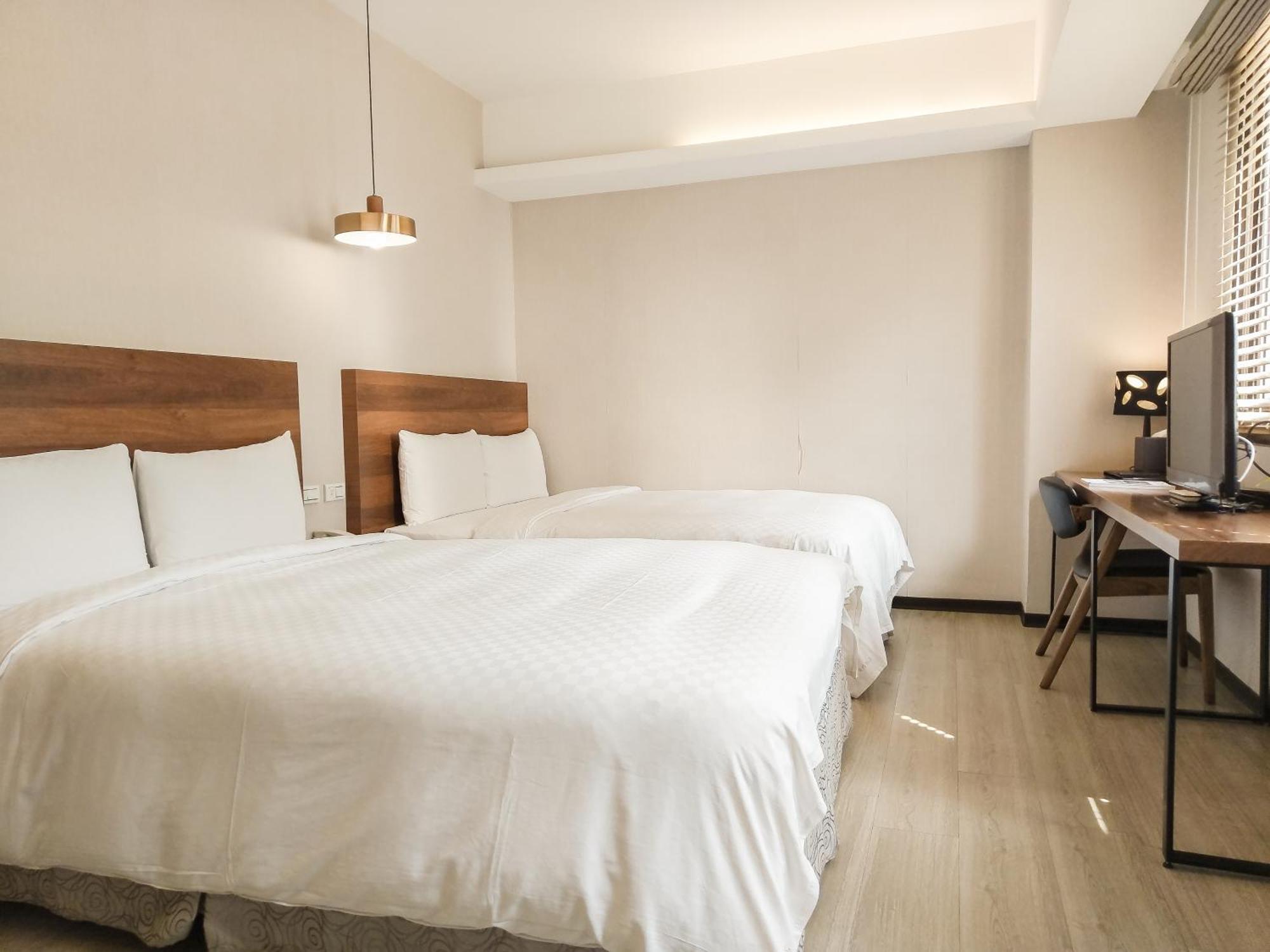 Check Inn Express Taipei Station Екстериор снимка